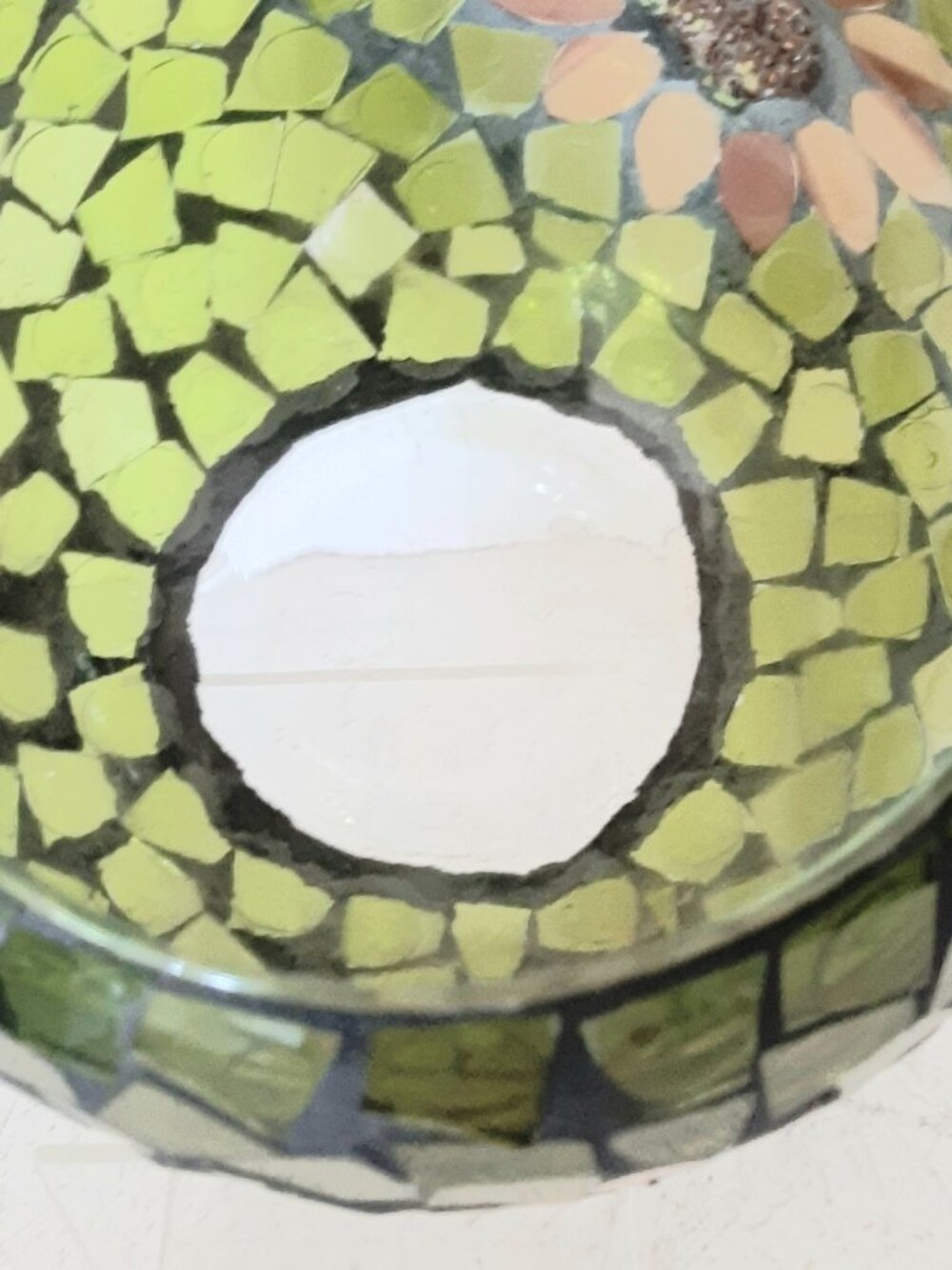 Green mosaic Sunflower Rosebowl style candle holde - Picture 6 of 7